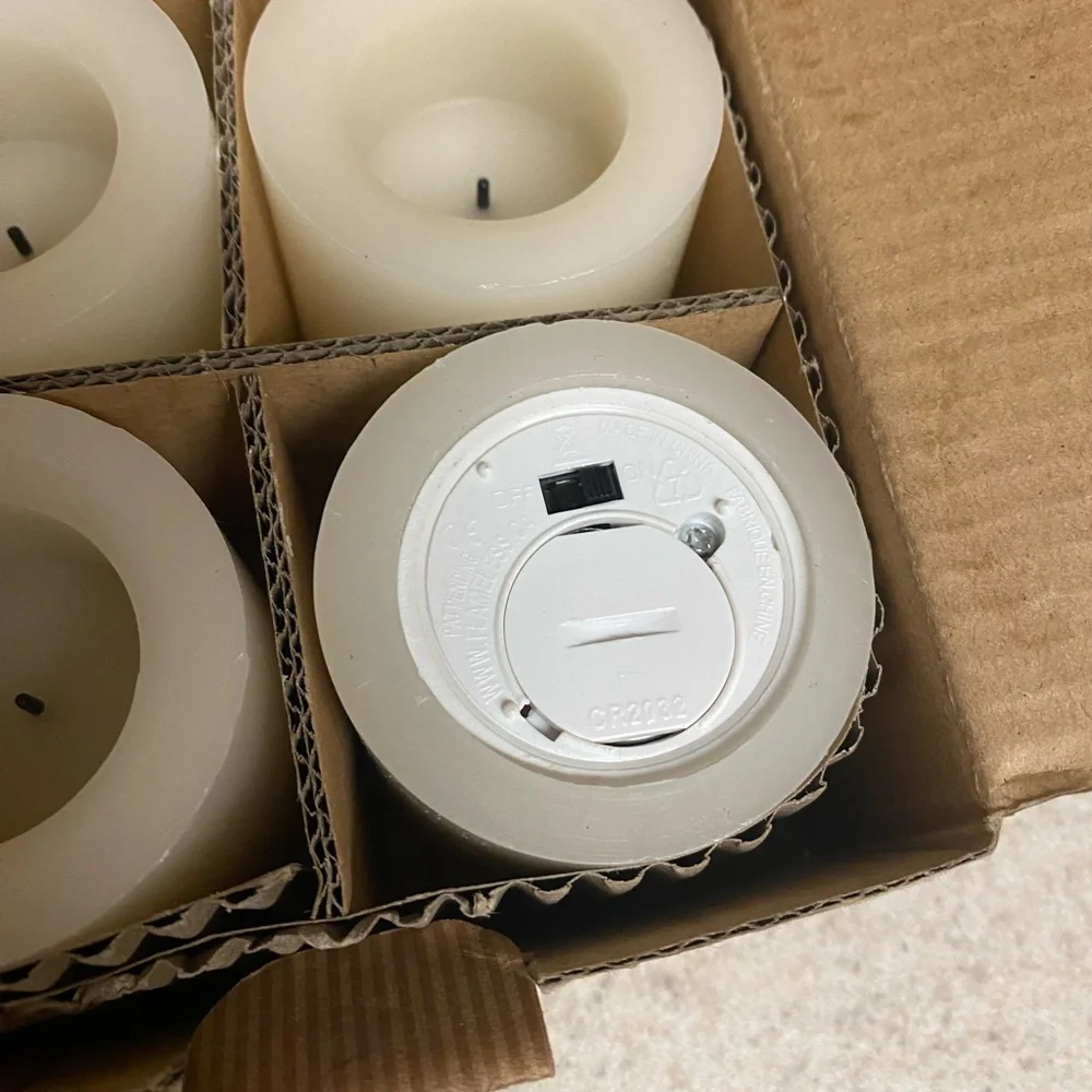 New Pottery Barn Flameless Wax Pillar Candles Set - Picture 4 of 5